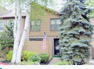 92 Burning Tree Ln, Reading, PA 19607