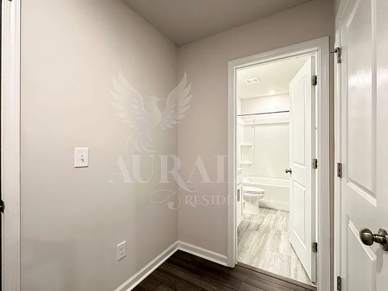 5243 Forsyth Park St — Photo 6