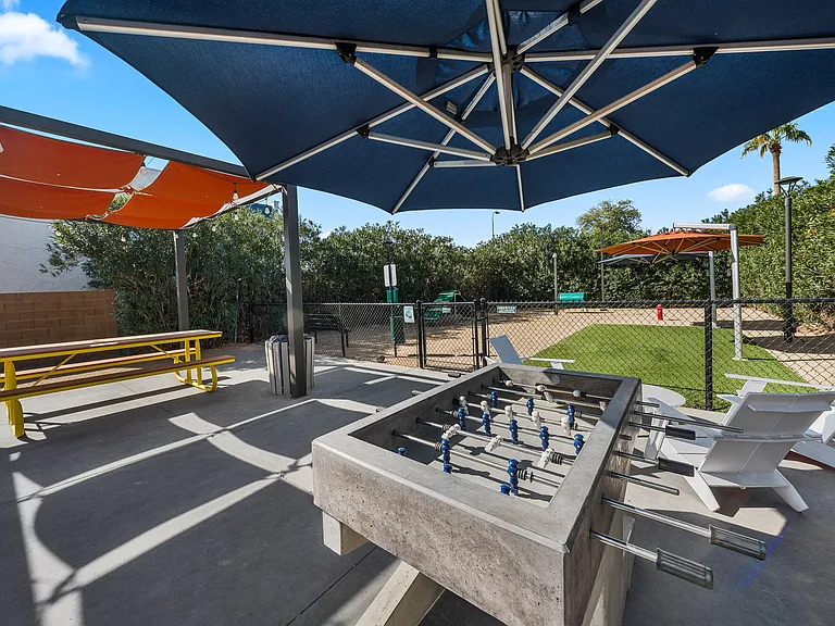 Scottsdale Gateway — Photo 42
