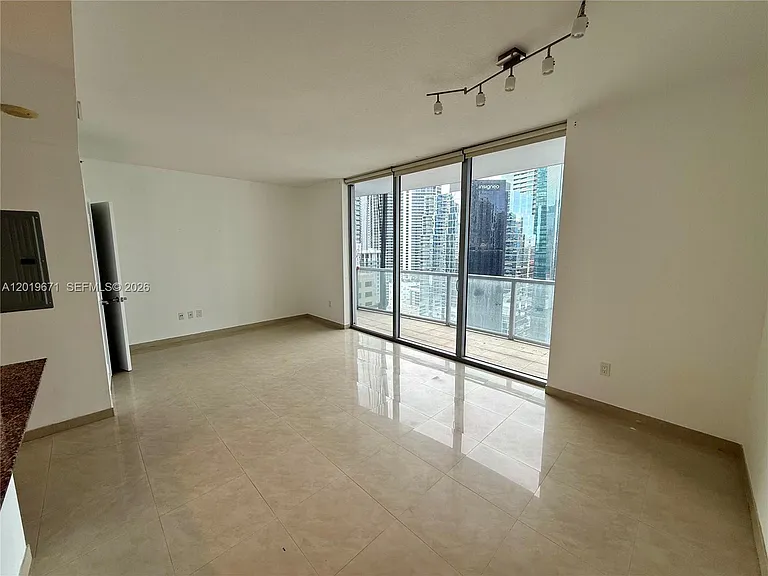 1060 Brickell Ave #2409 — Photo 7