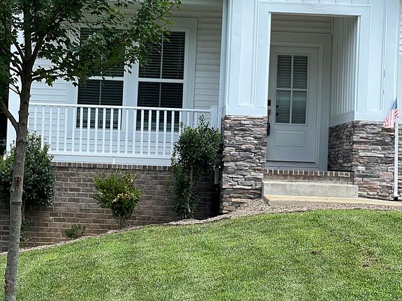 2nd image of 6107 Ledgerock Cove Pl