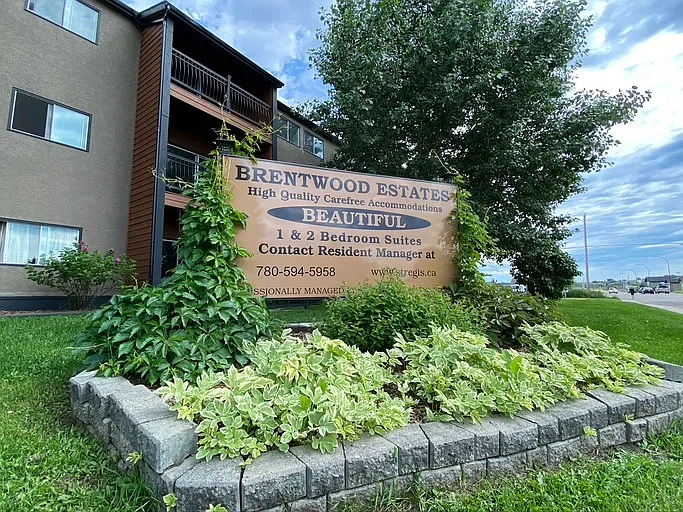 2 bed, 1.0 bath, $1,450 — Photo 1