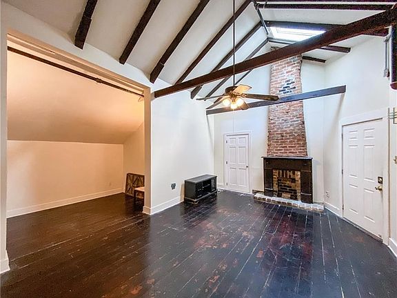3rd image of 1206 Esplanade Ave #F