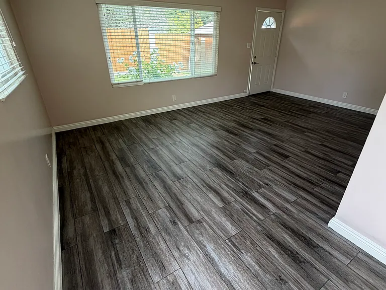 412 E Lime Ave #412 — Photo 4