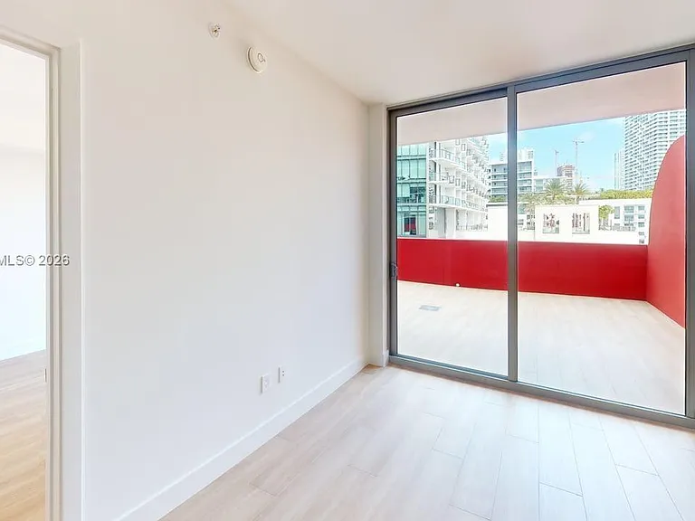 90 NE 32nd St #603 — Photo 7