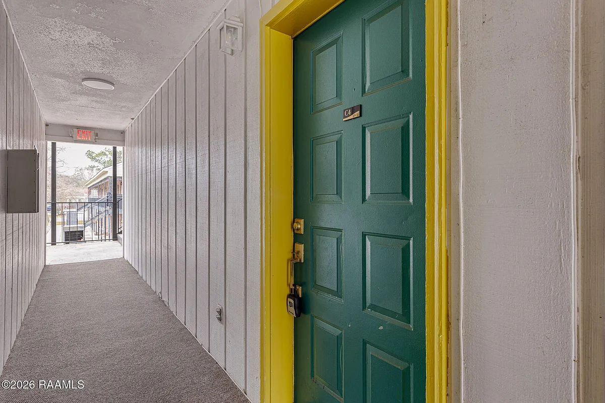 Building Photo - 1318 Lee Ave #B-6
