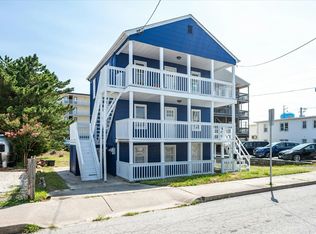 11 43rd St #3, Ocean City, MD 21842