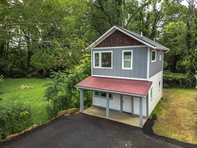 9 City Cove Ln — Photo 1