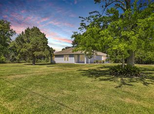 609 Washington St, Anahuac, TX 77514