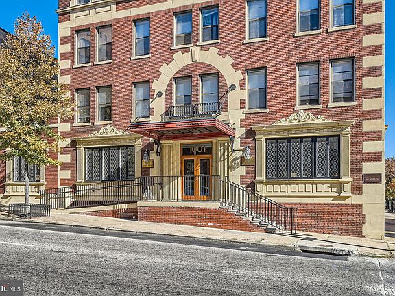 3rd image of 1001 Saint Paul St Unit 5G
