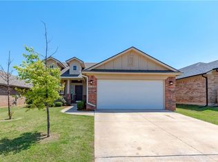 3137 Midland Valley St, Norman, OK 73069