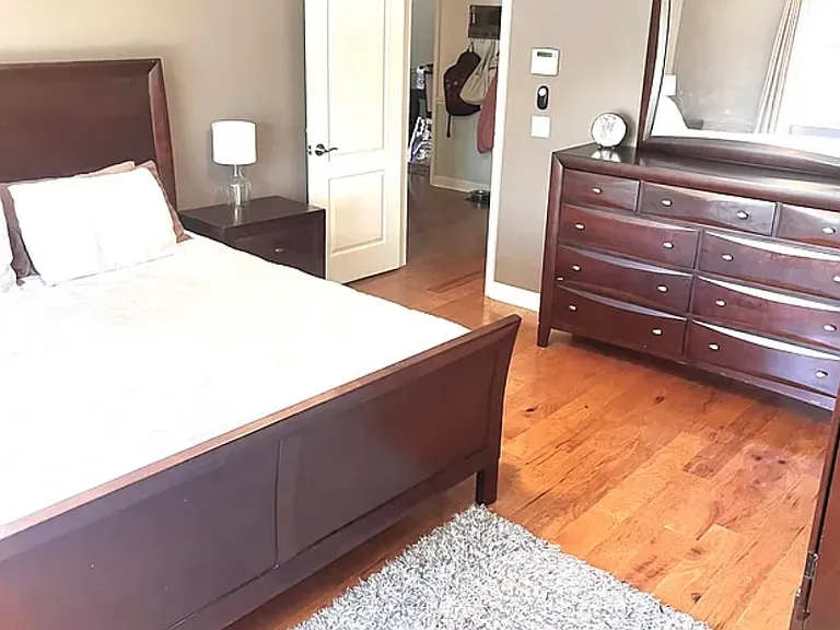 107 Lake Ridge Dr — Photo 16