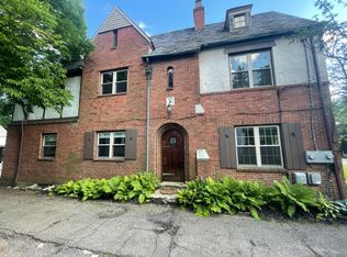 6168 Ridge Ave, Cincinnati, OH 45213