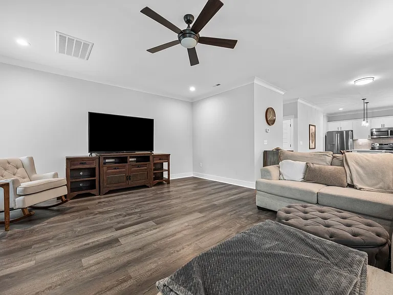 247 Shellbank Dr — Photo 21