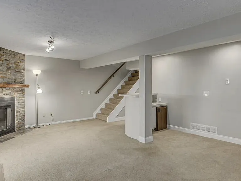 3018 Observatory Hill Ct — Photo 6