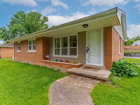 1014 N Vine St, Boonville, IN 47601