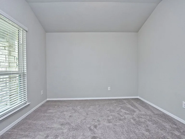 21310 Mount View Dr — Photo 24