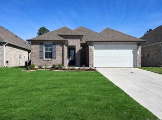 8431 Rosemary Ave, Denham Springs, LA 70726