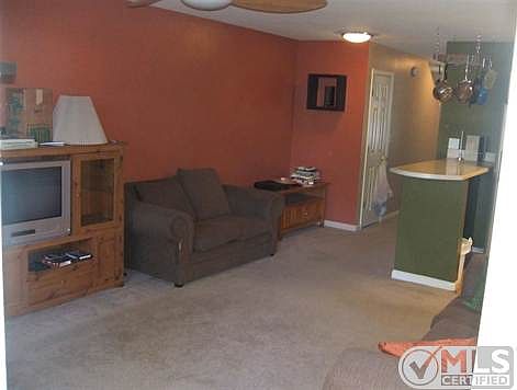 4th image of 2644 Tess Cir