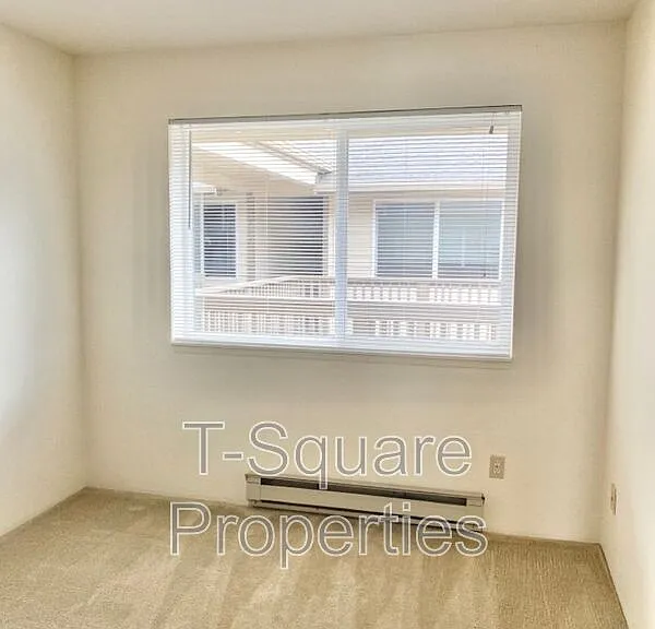 9719 Holly Dr #205 — Photo 5