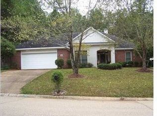 543 Cliffview Dr, Brandon, MS 39047