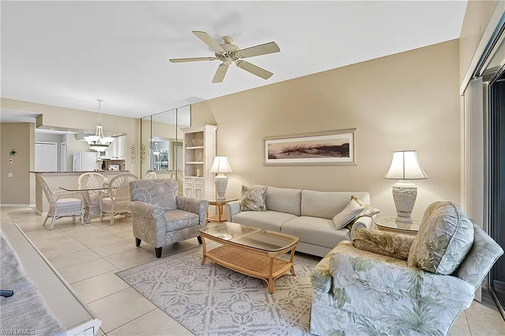 2 bed, 2.0 bath, 1076 sqft, $5,500 — Photo 4