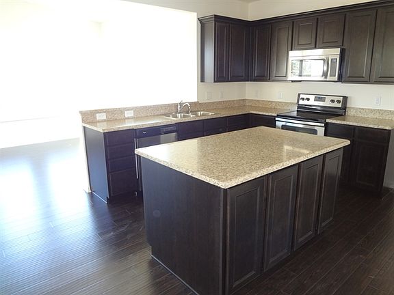 5th image of 1295 Tuscany Dr