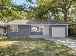 1724 W Olive St, Springfield, MO 65802