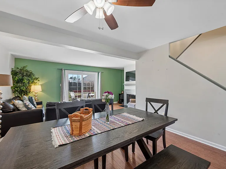 39 Cabot Ct — Photo 6