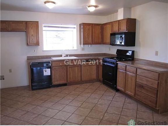 4th image of 4329 Sharpshooter Ln