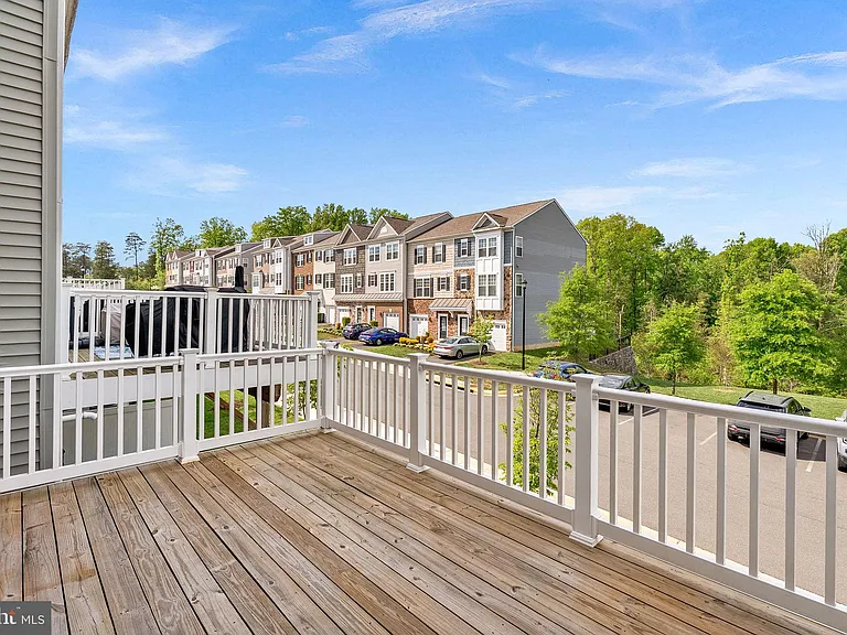 15292 Westham Ct — Photo 37