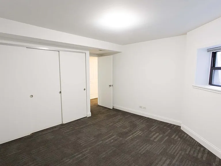 5229 S. Drexel Avenue — Photo 25