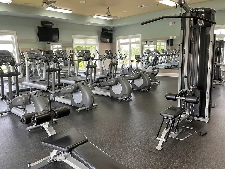 HOA Amenities Gym