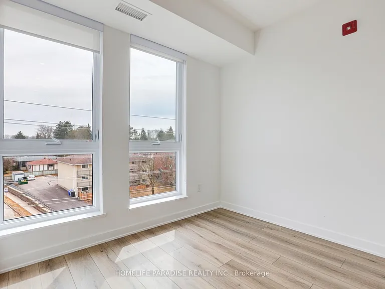 312 Erb St W #416 — Photo 25