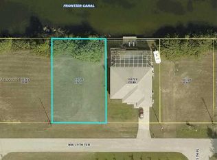 525 NW 19th Ter, Cape Coral, FL 33993