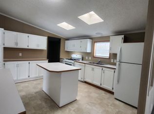 6349 Saddle Ct, Burton, MI 48509