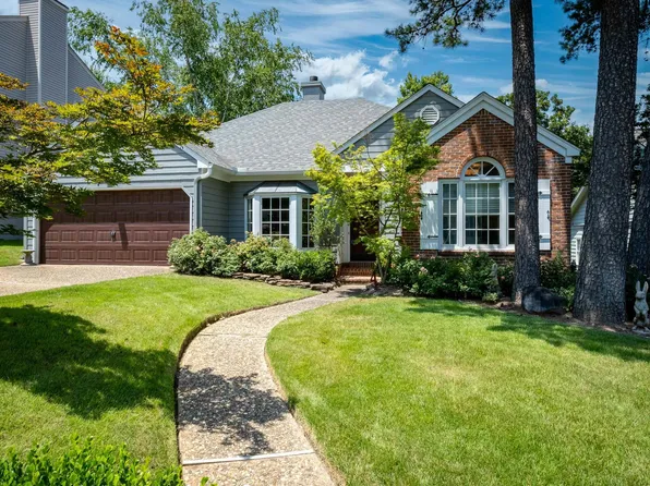 4 Cedar Branch Dr, Little Rock, AR 72223