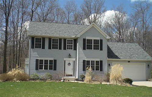 1st image of 722 Foxwood Dr