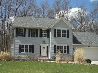 722 Foxwood Dr, Vermilion, OH