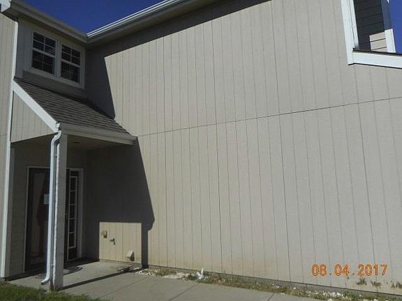 2nd image of 1727 Lydia Ln
