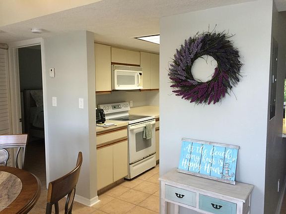 2nd image of 308 Beach Park Ln #117