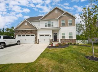 5257 Windbrooke Dr, Tipp City, OH 45371