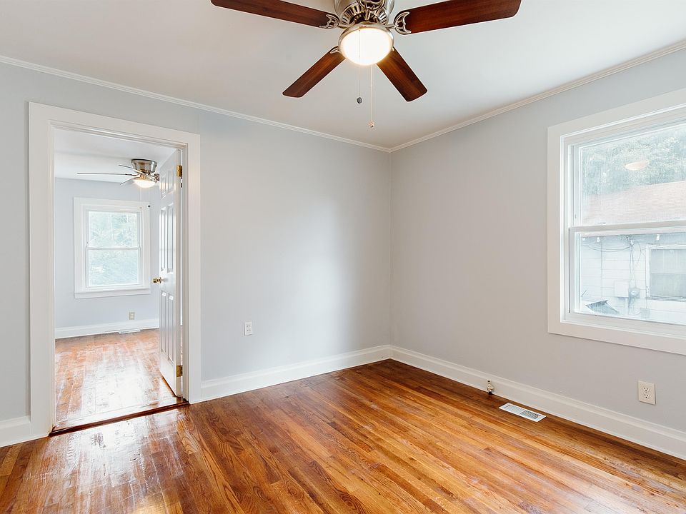 1st image of 110 Prospect Dr