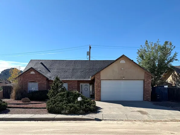 3744 Maya Dr, Gallup, NM 87301