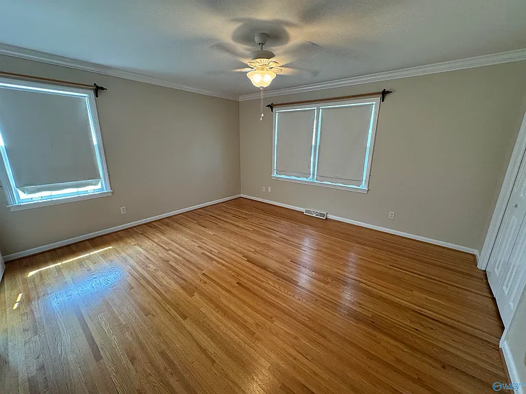 816 Mira Vista Dr SE — Photo 26