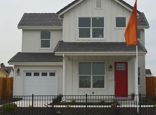 660 Ford Rd, Sacramento, CA 95838