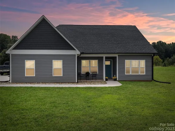 1467 Malden Ct, Crouse, NC 28033