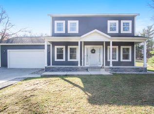 7427 Wiczer Dr, Whitehall, MI 49461