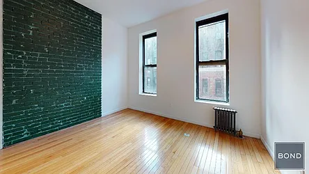 Rented by Bond New York