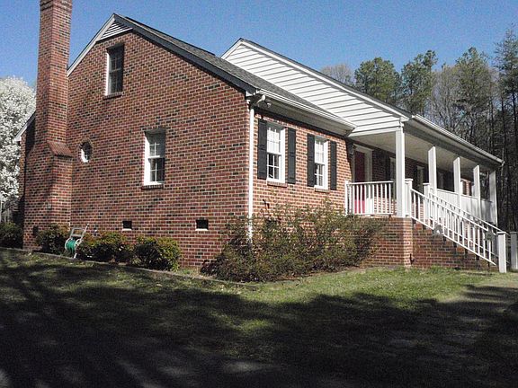 3rd image of 15586 Mount Air Ct